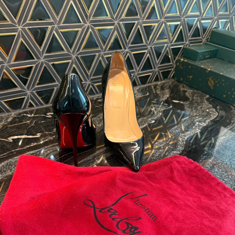 Christian Louboutin Glossy Black Heels with Red Soles - Picture 2 of 15